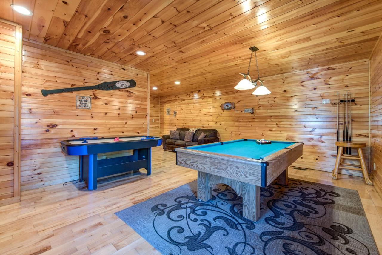 Вилла Hemlock Manor Гатлинбург Экстерьер фото