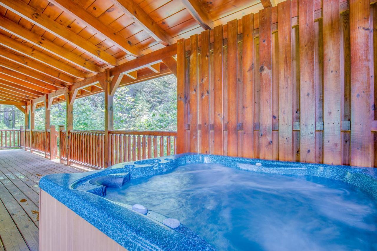 Вилла Hemlock Manor Гатлинбург Экстерьер фото