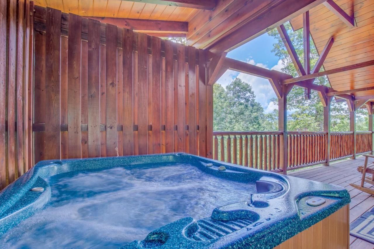 Вилла Hemlock Manor Гатлинбург Экстерьер фото